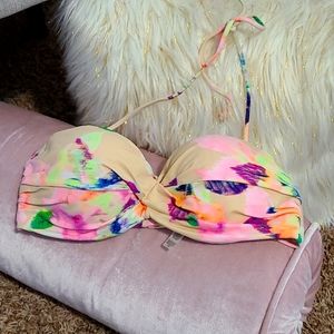 34C Victoria's Secret vibrant padded bikini top
